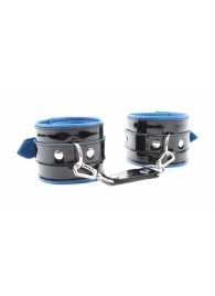 Чёрные лаковые наручники с синим подкладом - БДСМ Арсенал - купить с доставкой в Абакане