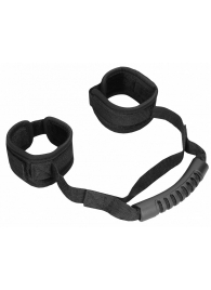 Черные наручники V V Adjustable Handcuffs with Handle - Shots Media BV - купить с доставкой в Абакане