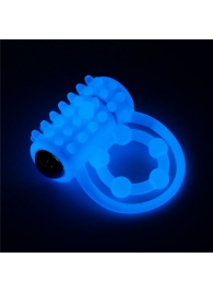 Голубое, светящееся в темноте виброкольцо Lumino Play Vibrating Penis Ring - Lovetoy - в Абакане купить с доставкой