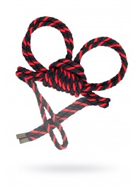 Черно-красные наручники-оковы ’’Узел-омега’’ из хлопковой веревки - Pecado - купить с доставкой в Абакане