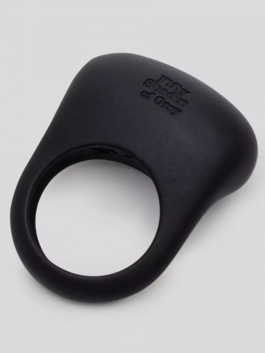Черное эрекционное виброкольцо Sensation Rechargeable Vibrating Love Ring - Fifty Shades of Grey - в Абакане купить с доставкой