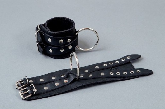 Чёрные кожаные наручники  Крест - Подиум - купить с доставкой в Абакане