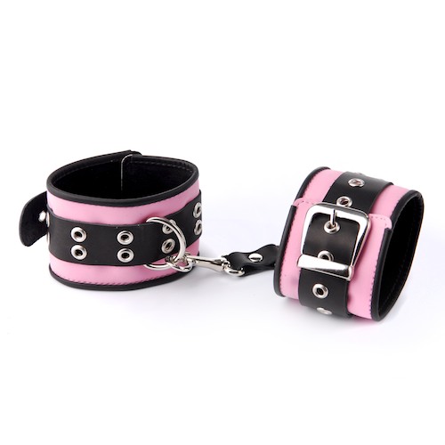 Розово-чёрные наручники с ремешком с двумя карабинами на концах - Sitabella - купить с доставкой в Абакане