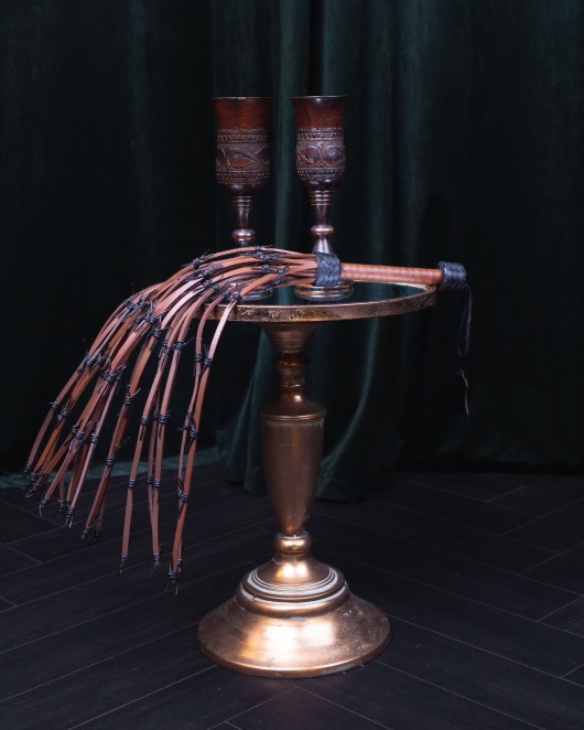 Коричневый флоггер Scandal из натуральной кожи - 78 см. - Scandal - купить с доставкой в Абакане