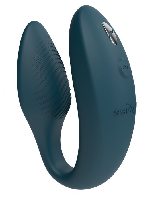 Зеленый вибратор для пар We-Vibe Sync 2 с пультом ДУ - We-vibe купить в Абакане с доставкой в Orgasmix.ru Зеленый вибратор для пар We-Vibe Sync 2 с пультом ДУ - We-vibe